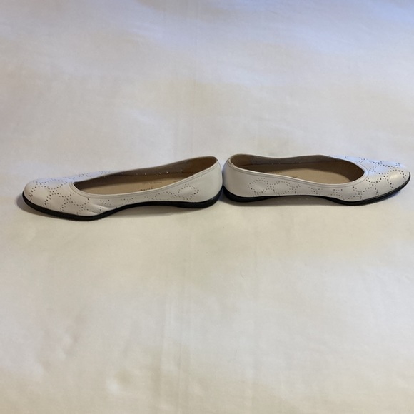 Salvatore Ferragamo white shoes. Made in Italy. - Picture 12 of 12